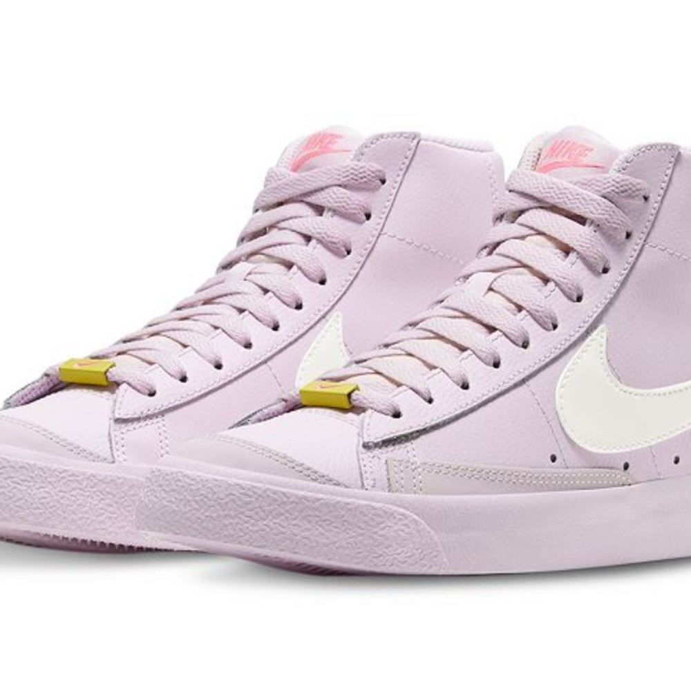 Women’s Nike Blazer Rebel Mid-Top purple/yellow/pink size 7.5